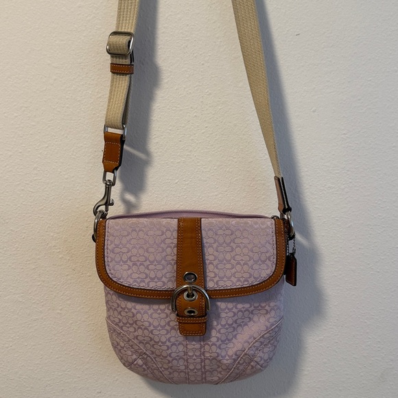 Vintage Coach Lavender Logo Jacquard Canvas Soho Swing Crossbody Bag - Picture 12 of 14